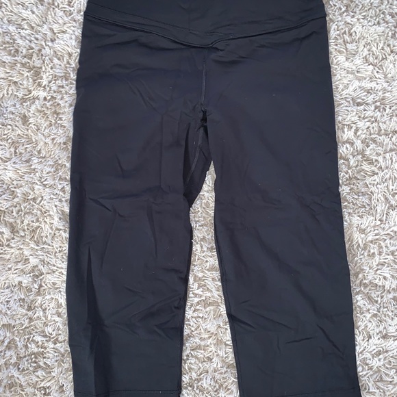 Capris - Picture 3 of 7